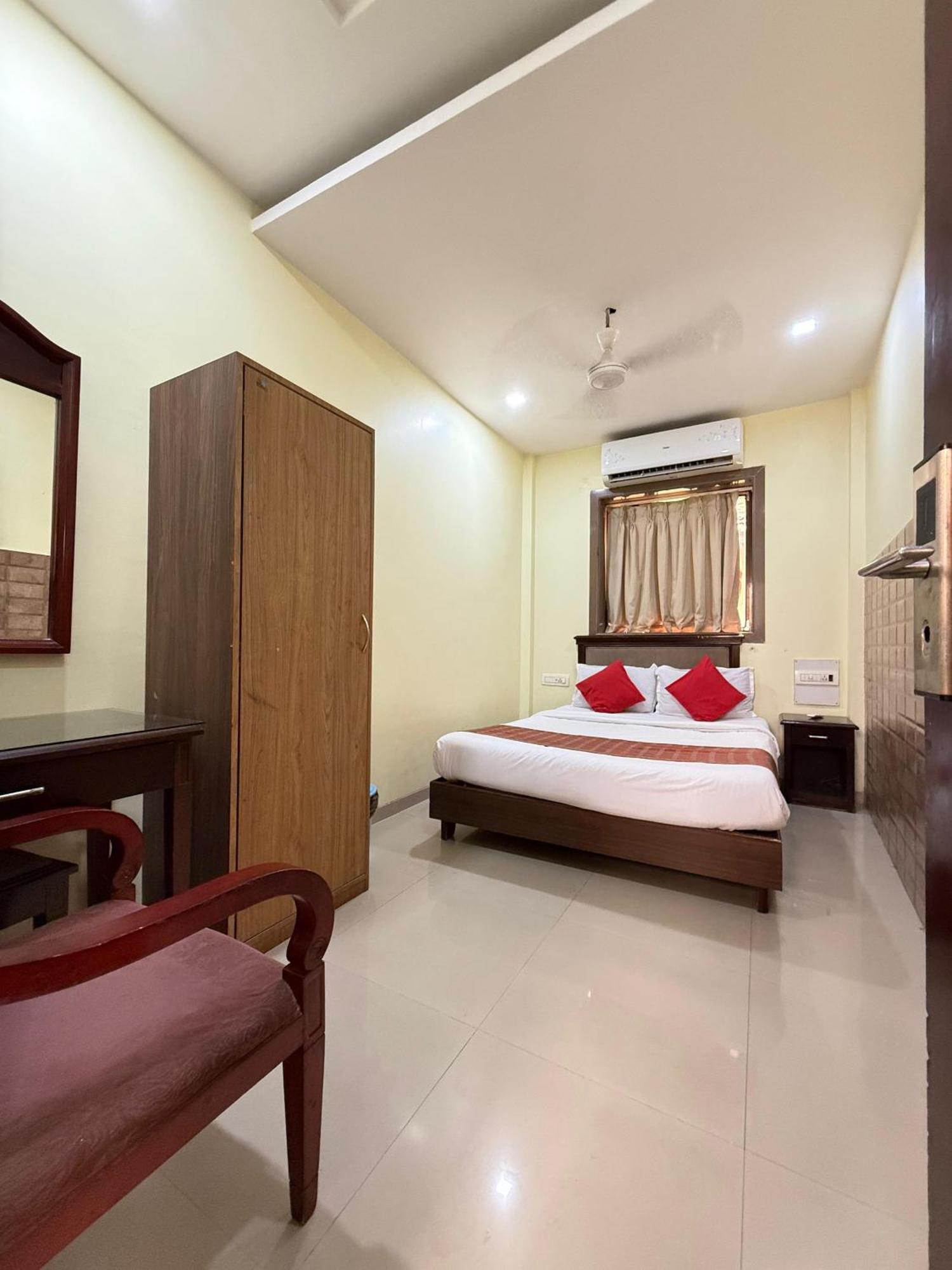 Hotel Gold Coast Mumbai Luaran gambar